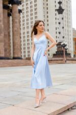 Платье с расклешенной юбкой
